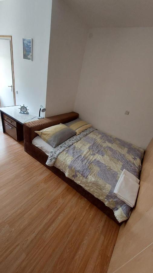 Apartments Luna Stan Trigraci Exterior photo